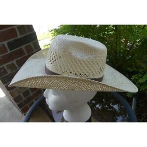 NEW Cavender's Western Hat Woven Raffia L Conforming Breathable Natural Stiff